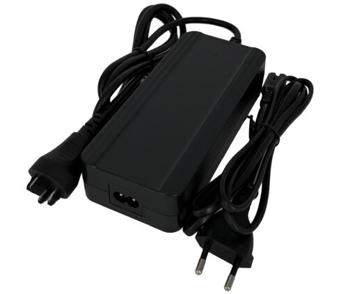 IMG_5833 Standaard lader geschikt voor Bosch Powerpack en PowerTube 42V 2A