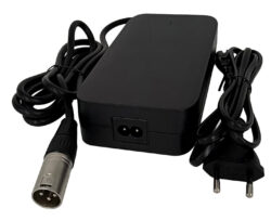 Snelle lader geschikt voor Cortina fietsen met 24v Ecomo-batterij 29,5V 5A